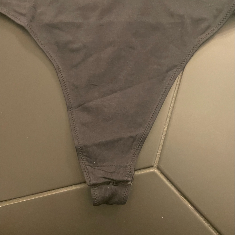 Everlane Square Neck Bodysuit - Picture 3 of 6